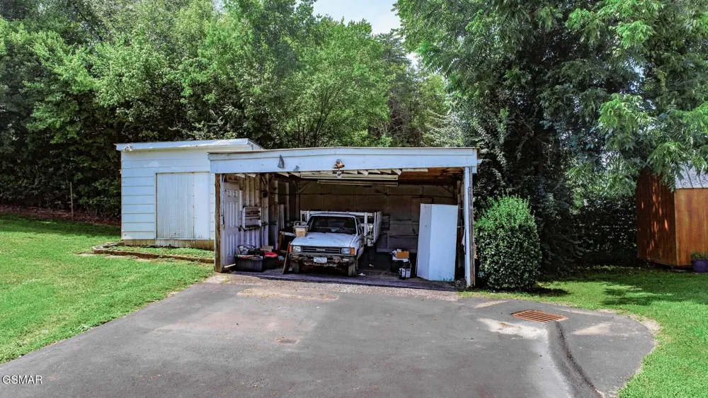 811 Martine Street Newport, TN 37821