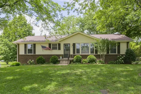 105 Raindrop Ln