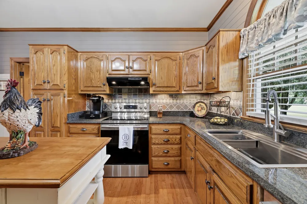 1866 Baker Rd Goodlettsville, TN 37072