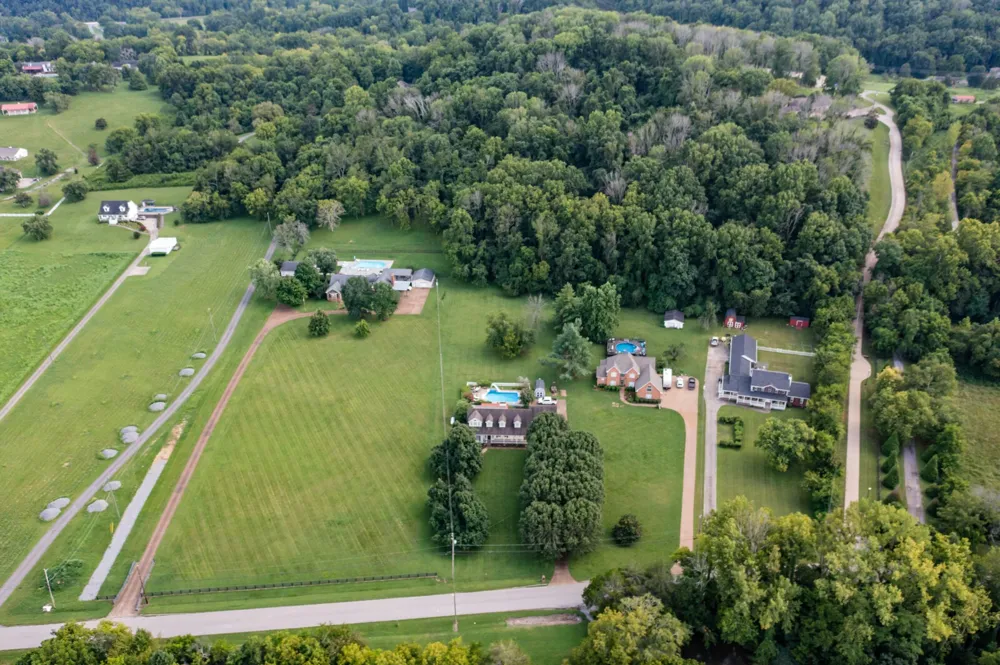 1866 Baker Rd Goodlettsville, TN 37072