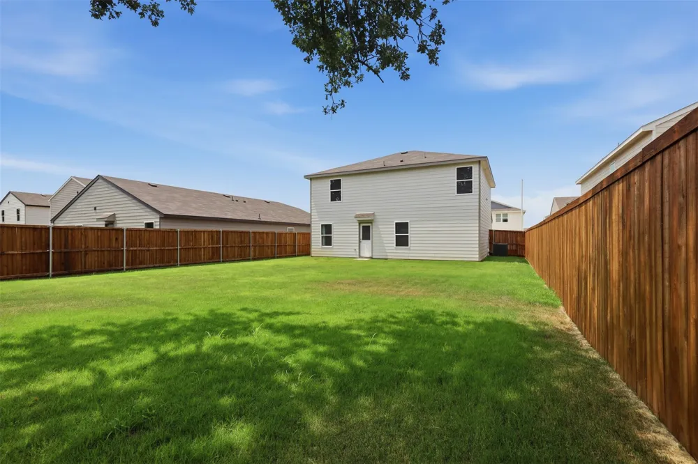 832 Eagles Nest Drive Cleburne, TX 76031