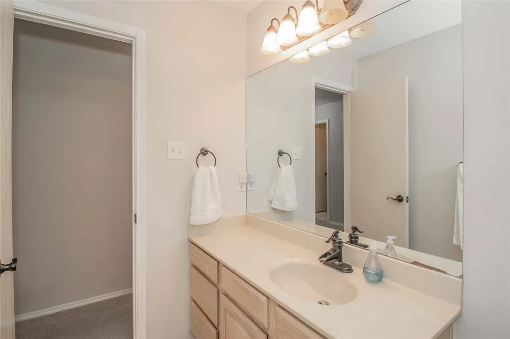 436 Hillside Drive Aledo, TX 76008
