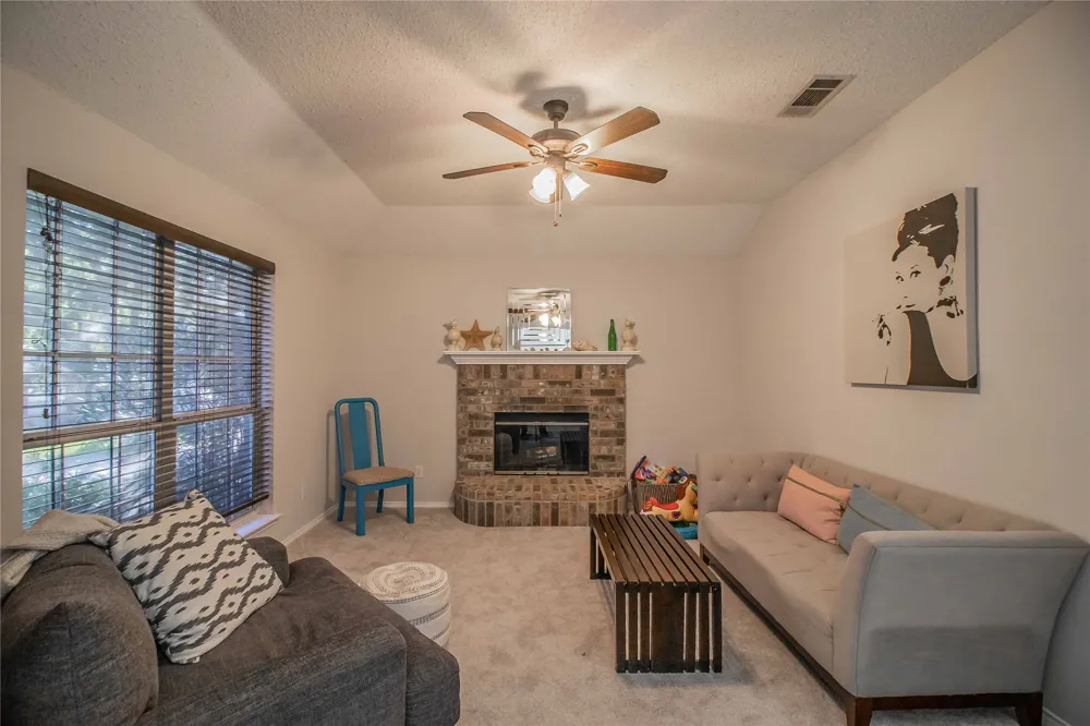 436 Hillside Drive Aledo, TX 76008