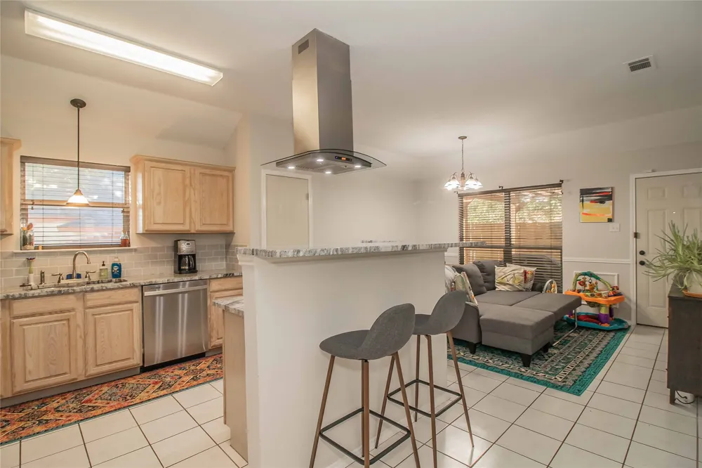 436 Hillside Drive Aledo, TX 76008