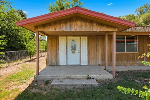 8032 E Fm 979