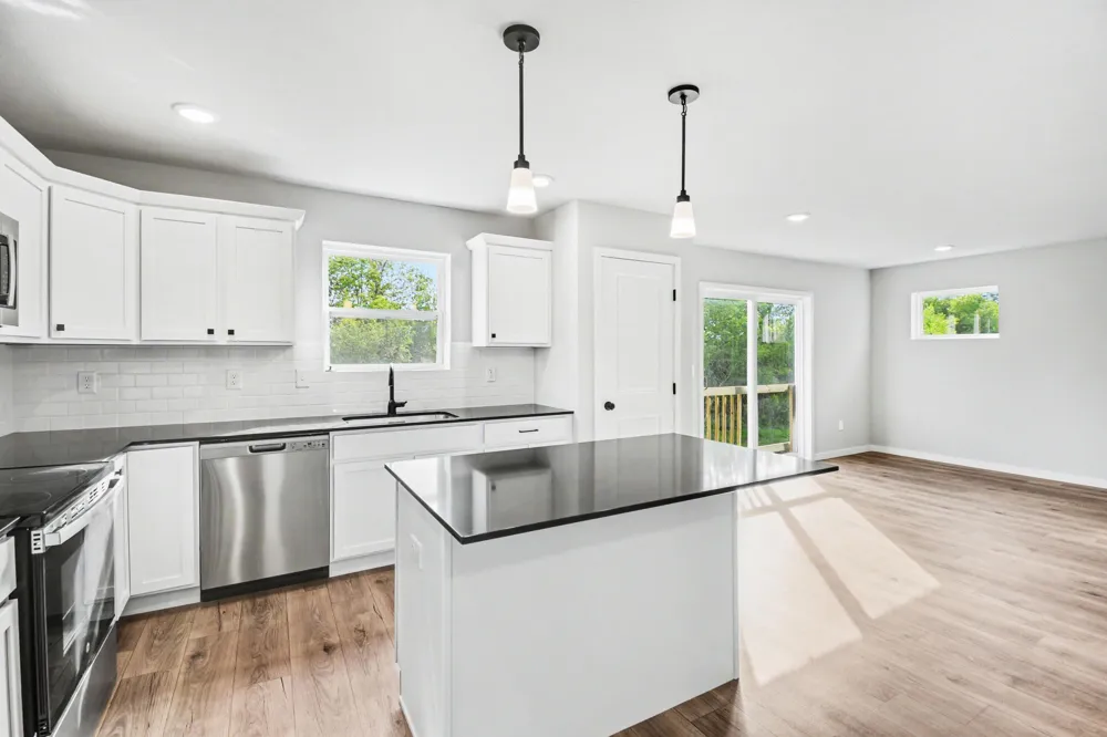 5550 Mammoth Drive SE Caledonia, MI 49316