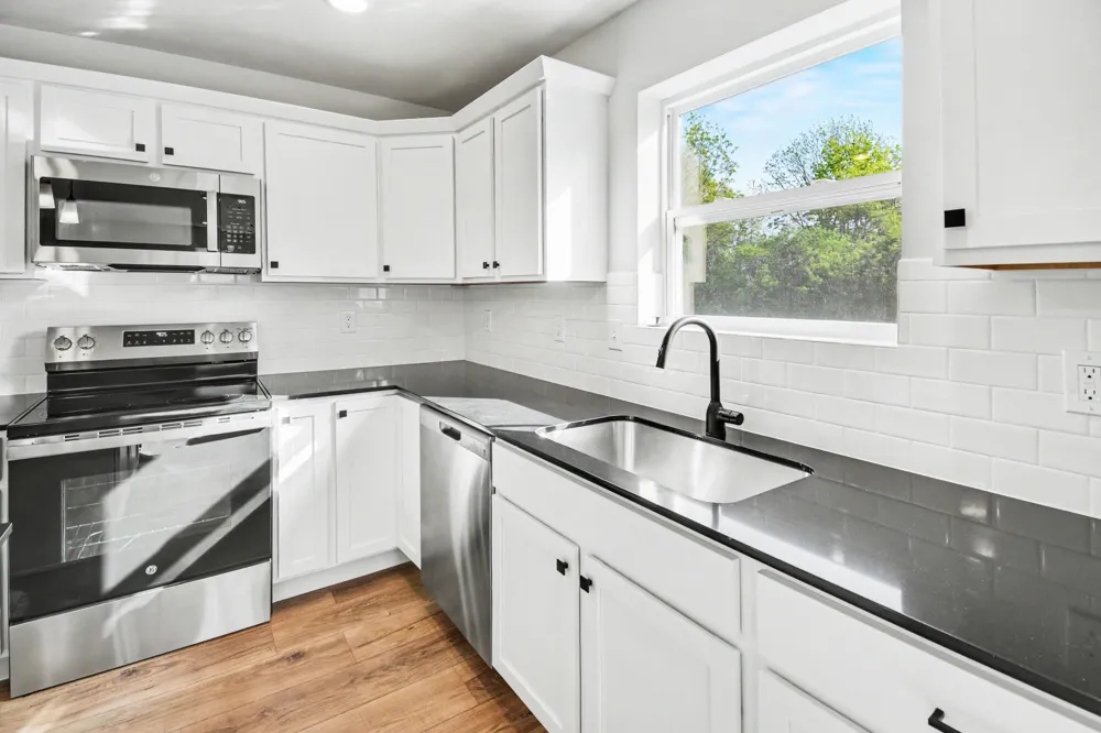 5550 Mammoth Drive SE Caledonia, MI 49316