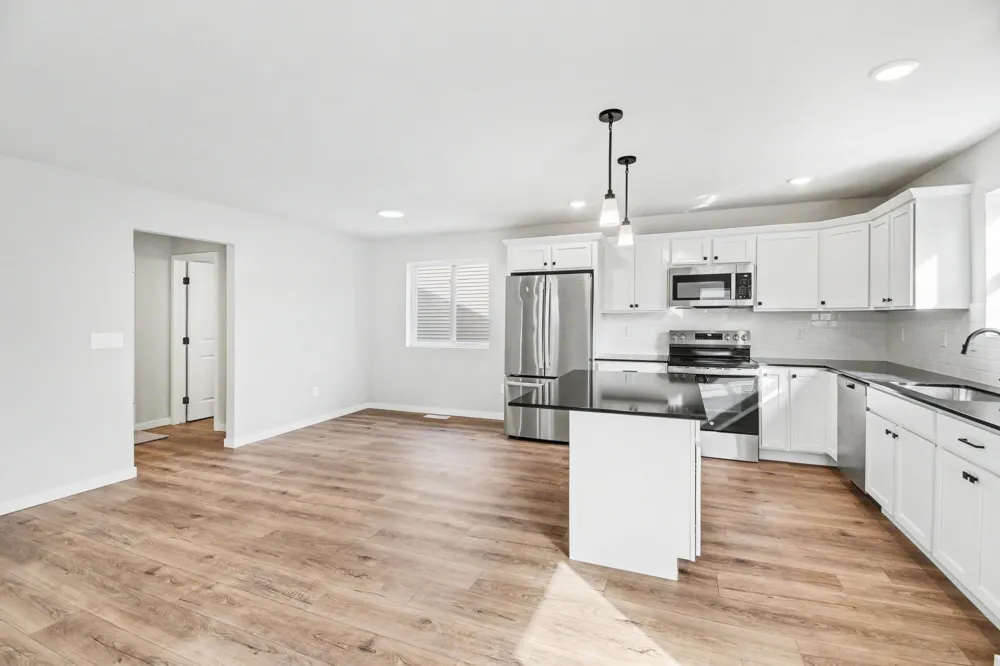 5550 Mammoth Drive SE Caledonia, MI 49316