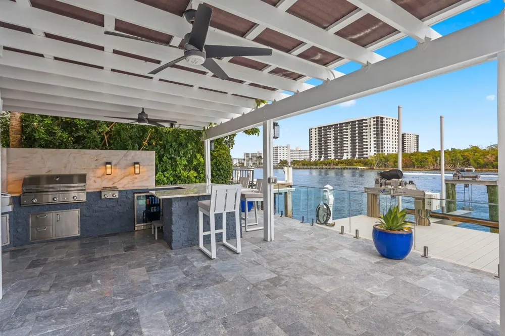 7188 NE 8th Drive Boca Raton, FL 33487
