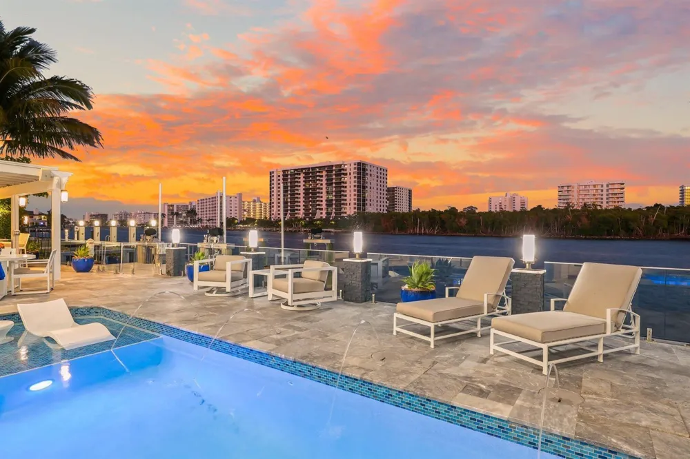 7188 NE 8th Drive Boca Raton, FL 33487
