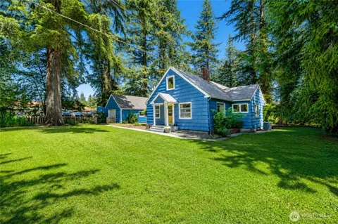 232 Lark Street SW