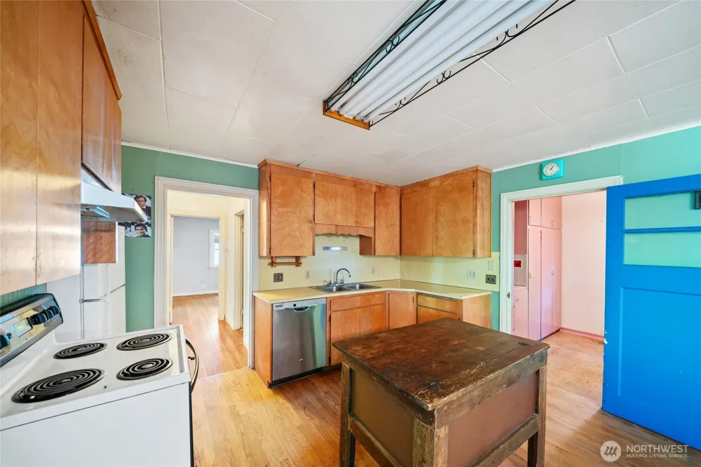 232 Lark Street SW Tumwater, WA 98512