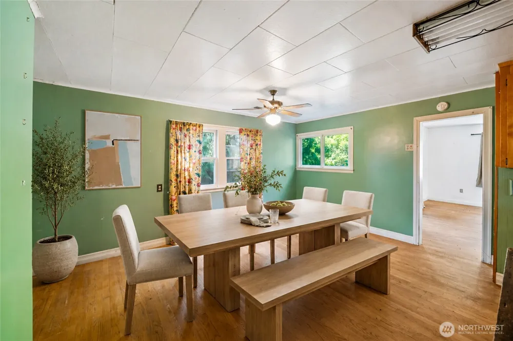 232 Lark Street SW Tumwater, WA 98512