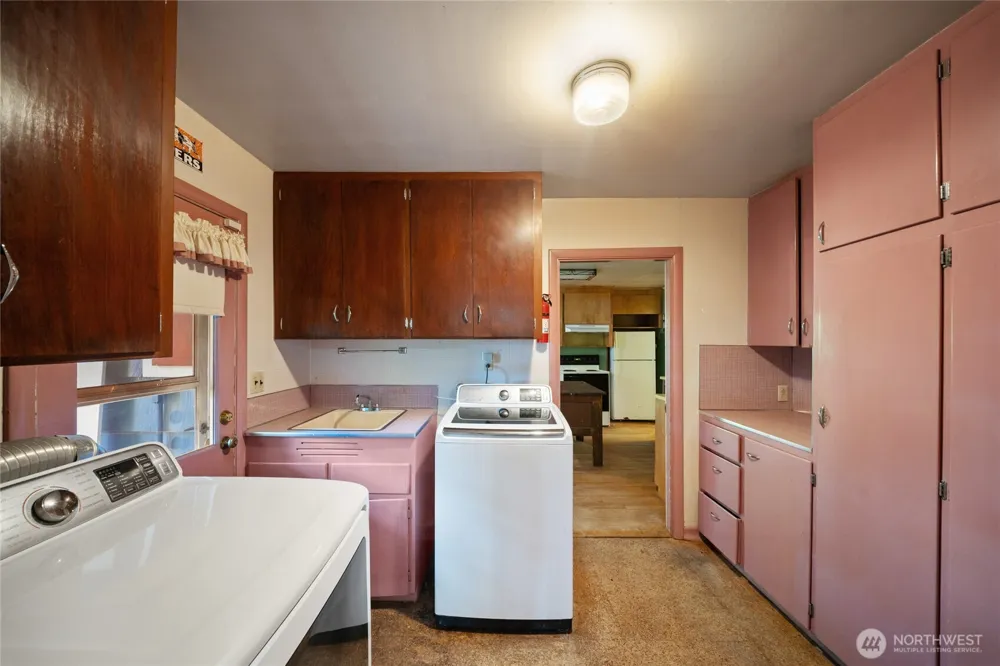 232 Lark Street SW Tumwater, WA 98512
