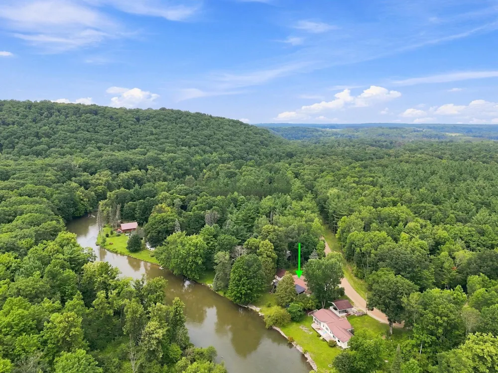 10065 River Road Greenwood Township, MI 49663
