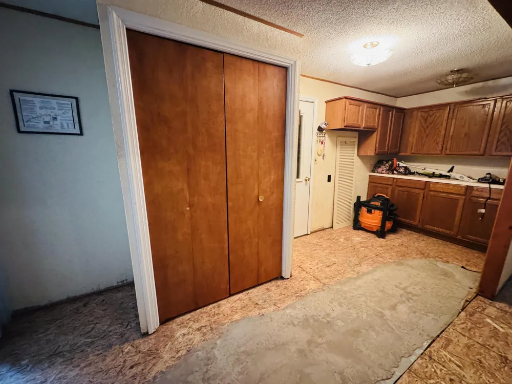 10065 River Road Greenwood Township, MI 49663