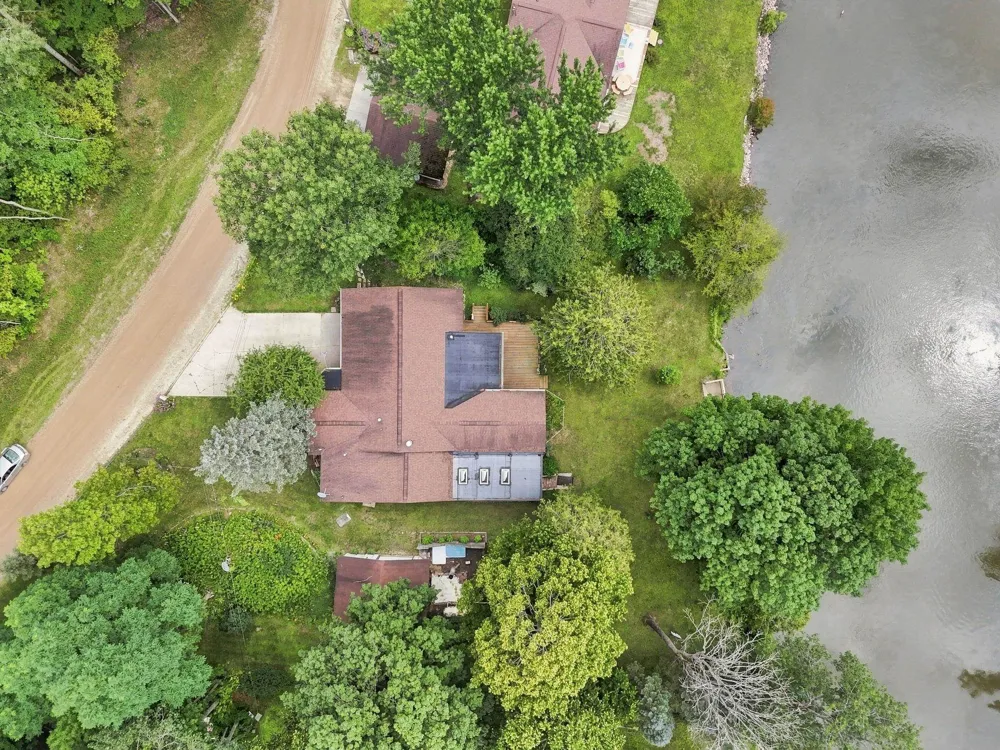 10065 River Road Greenwood Township, MI 49663