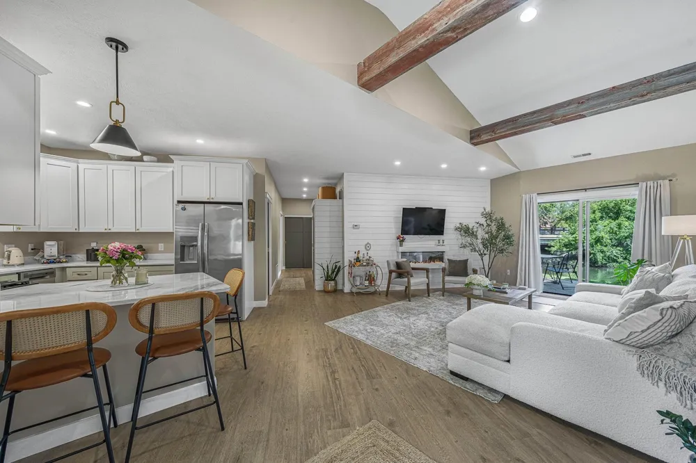 505 Riverine Drive Traverse City City, MI 49684