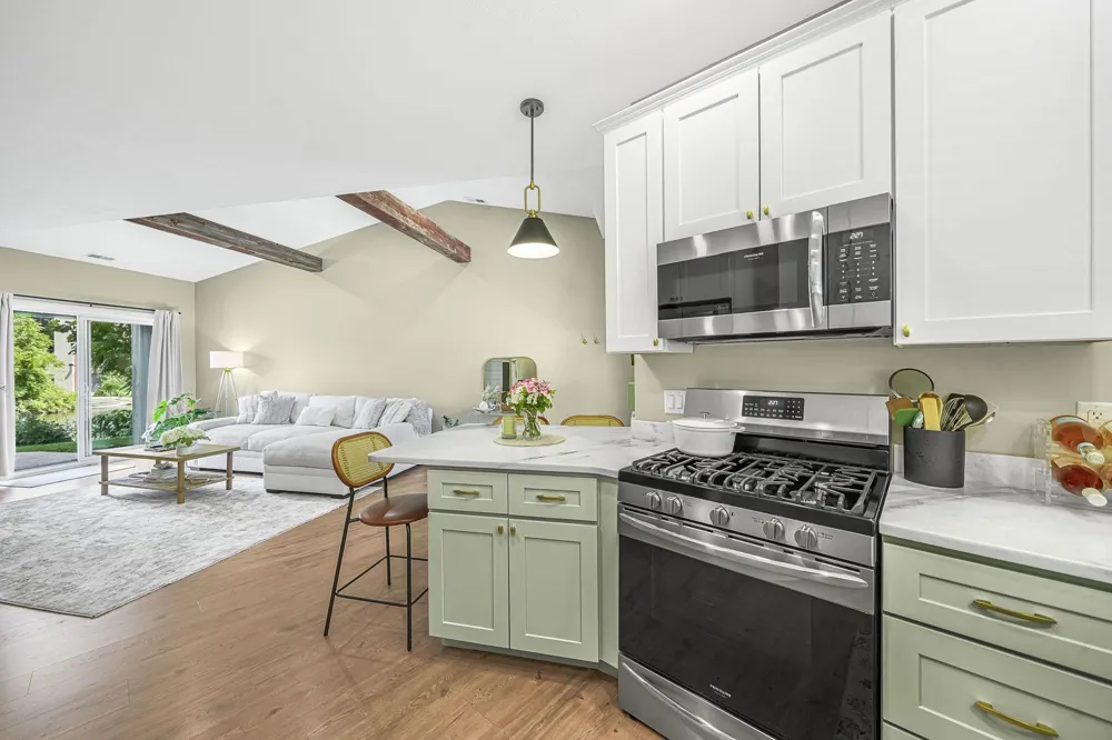 505 Riverine Drive Traverse City City, MI 49684
