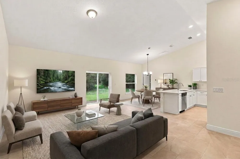 121 S CANOE CREEK ROAD Kenansville, FL 34739
