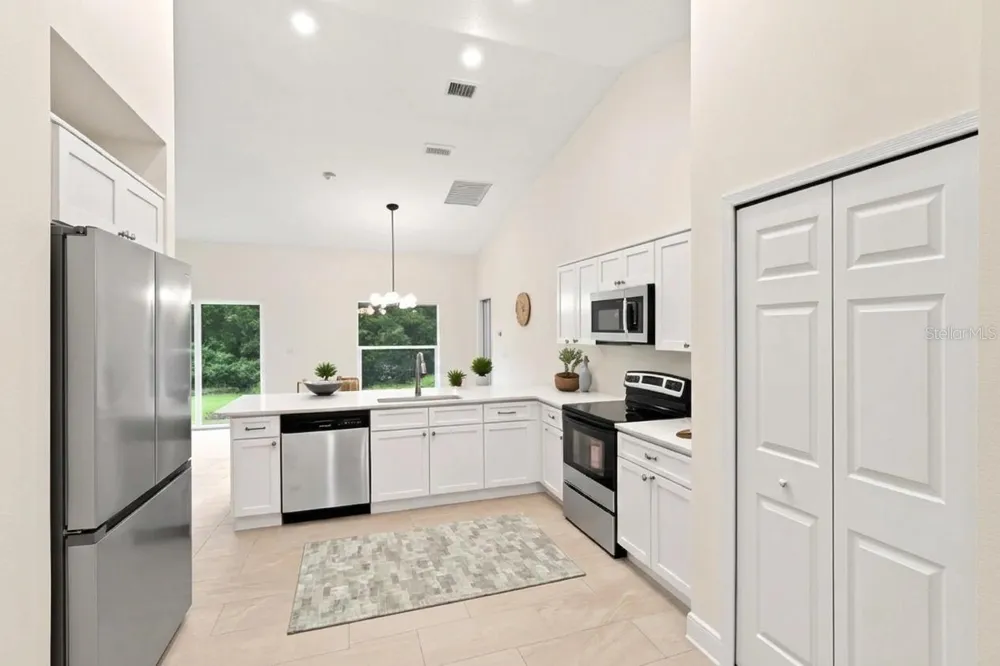 121 S CANOE CREEK ROAD Kenansville, FL 34739