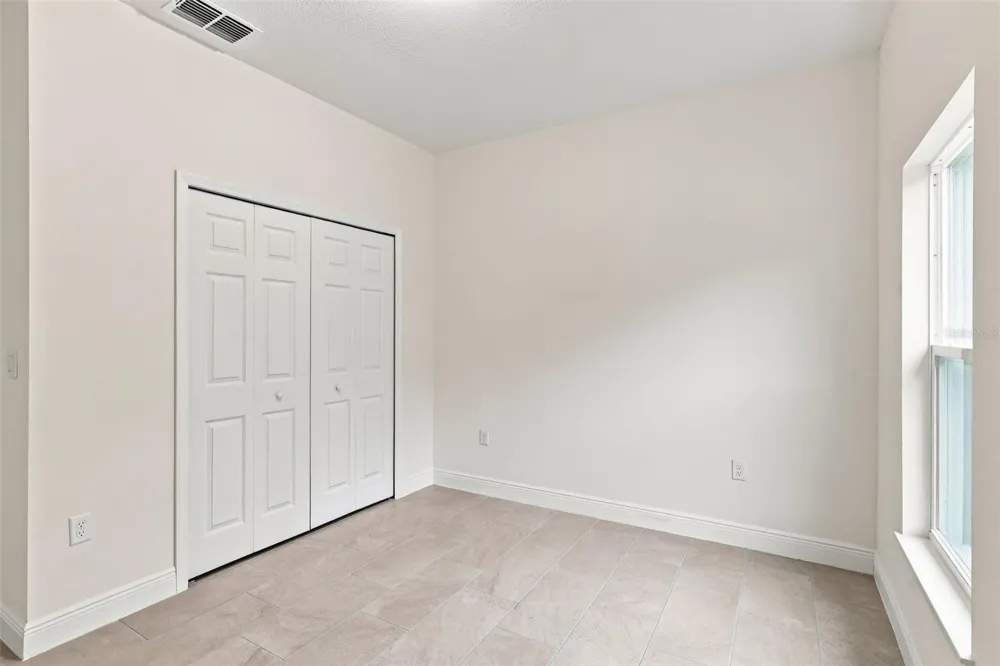 121 S CANOE CREEK ROAD Kenansville, FL 34739