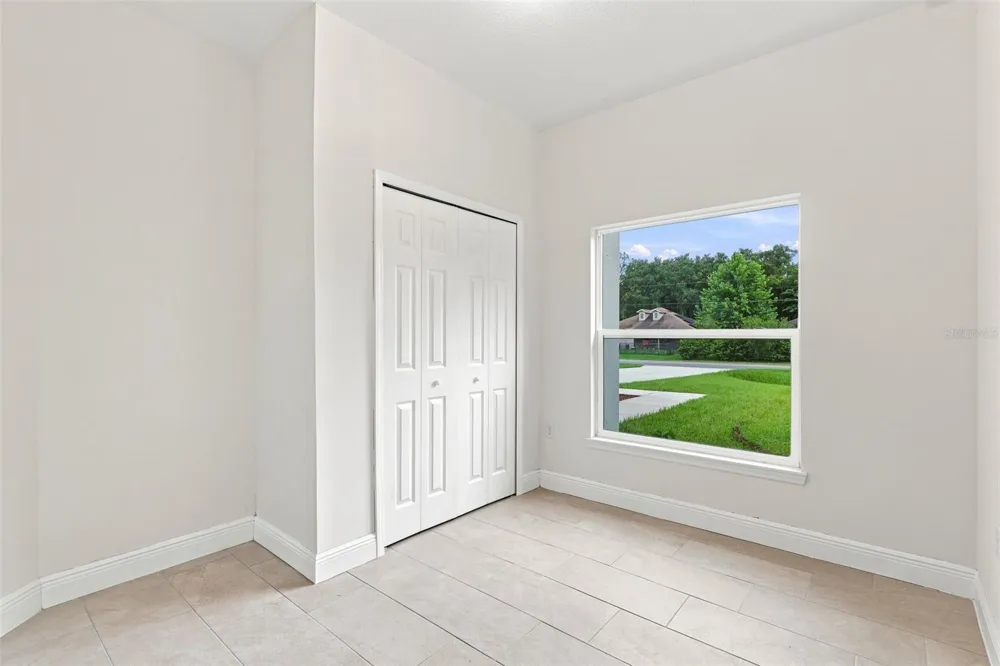 121 S CANOE CREEK ROAD Kenansville, FL 34739