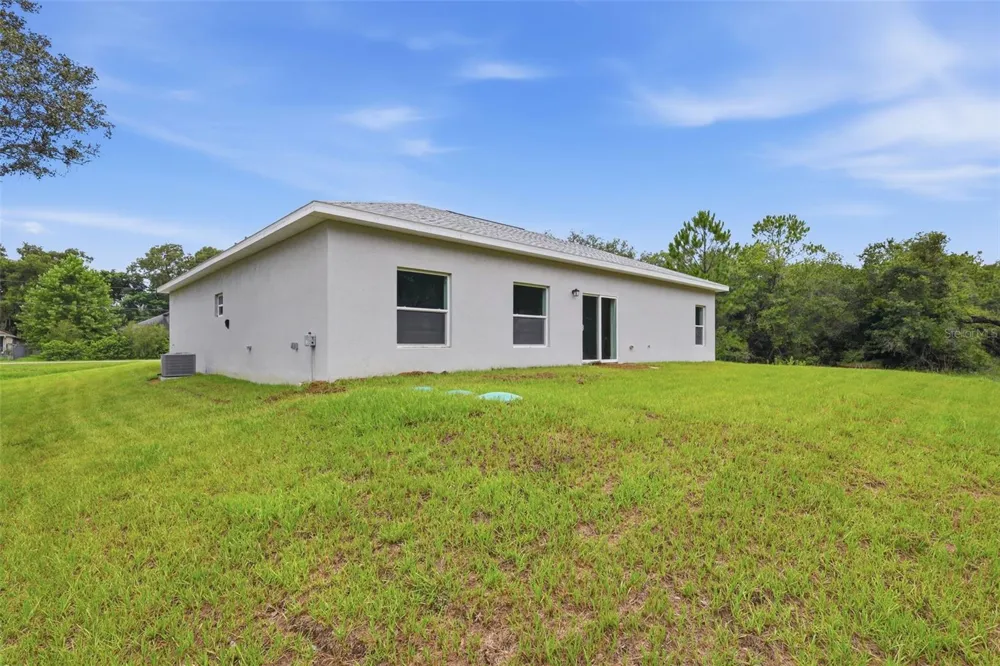 121 S CANOE CREEK ROAD Kenansville, FL 34739