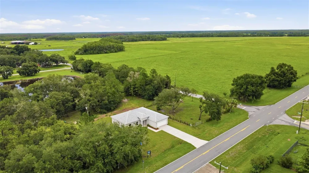 121 S CANOE CREEK ROAD Kenansville, FL 34739