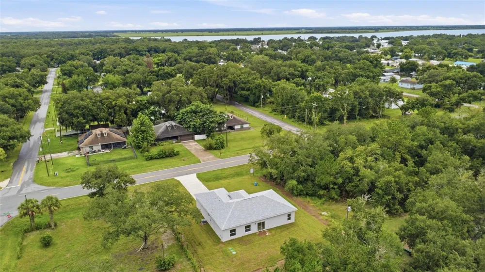 121 S CANOE CREEK ROAD Kenansville, FL 34739