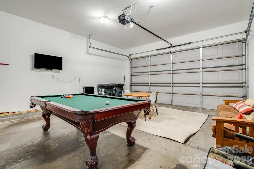 28 Greenbriar Road Black Mountain, NC 28711