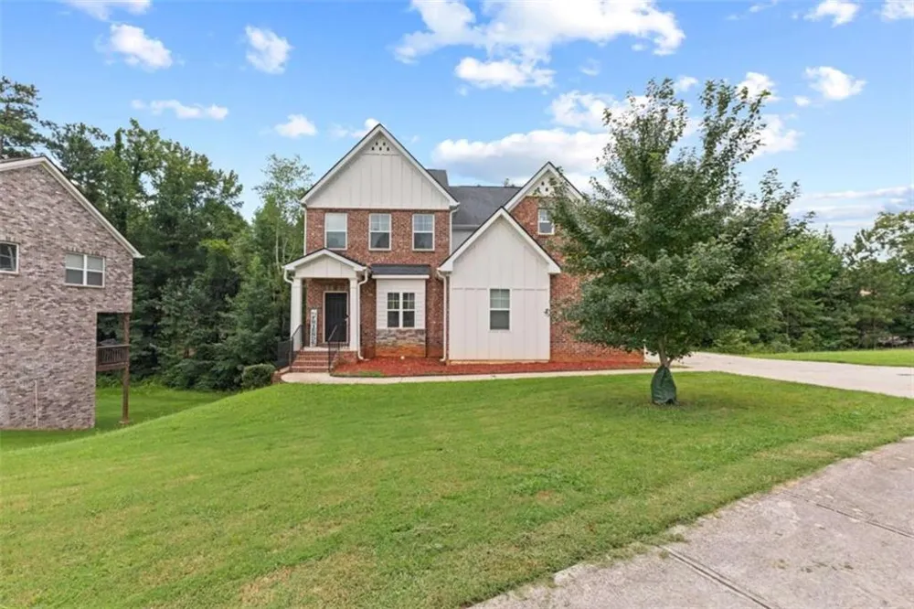 4304 Bellwood Circle South Fulton, GA 30349