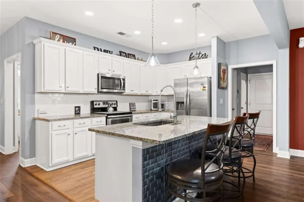 4304 Bellwood Circle South Fulton, GA 30349