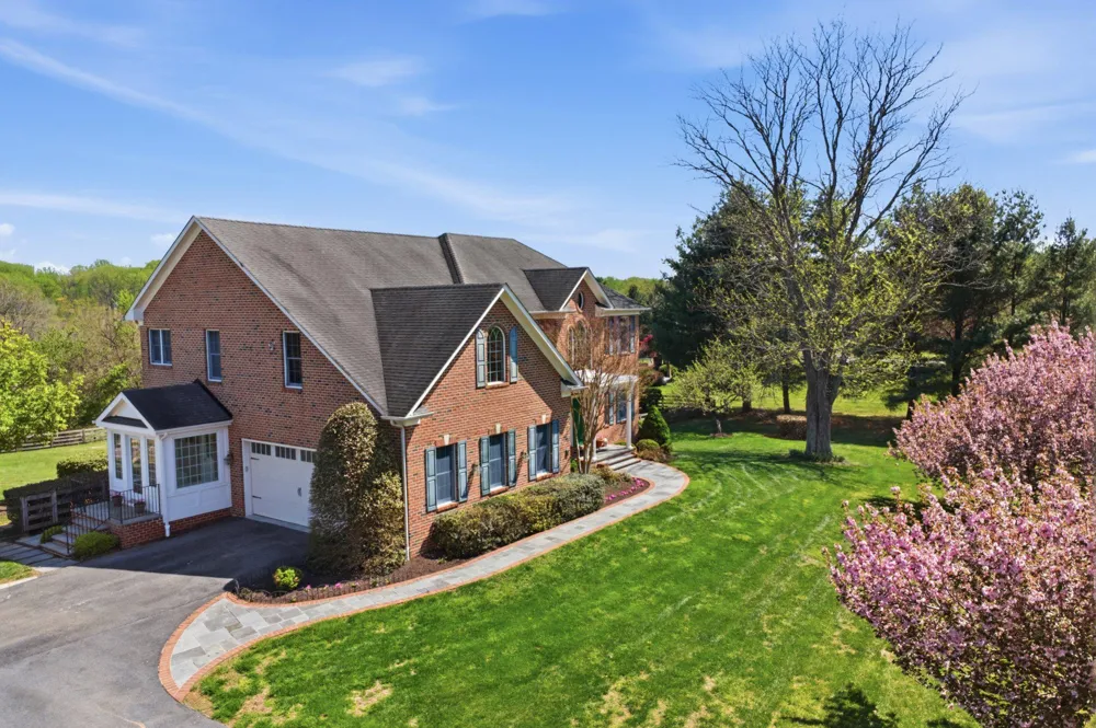 18905 CELEBRITY LANE Sandy Spring, MD 20860