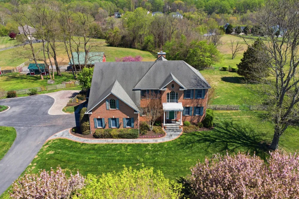 18905 CELEBRITY LANE Sandy Spring, MD 20860