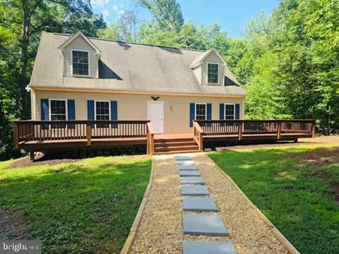 472 ARRINGTON MOUNTAIN ROAD