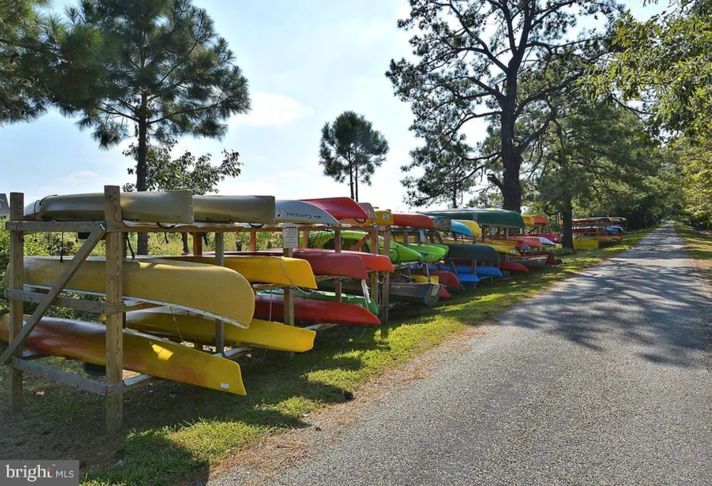 313 THOMAS WHITE BOULEVARD Chester, MD 21619