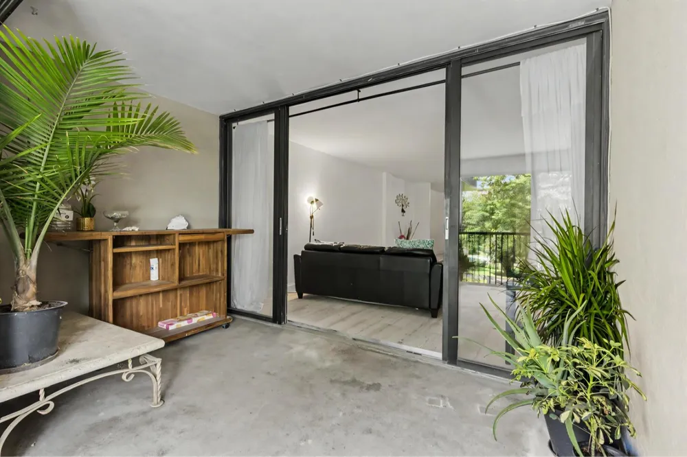 2800 46TH AVENUE #A404 Hollywood, FL 33021