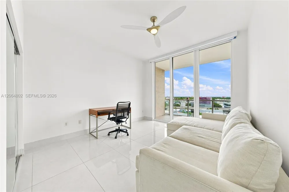 3470 E Coast Ave #H0901 Miami, FL 33137