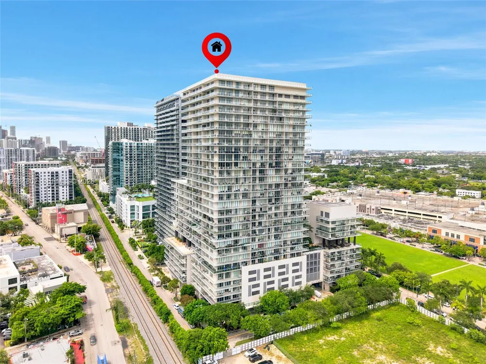 3470 E Coast Ave #H0901 Miami, FL 33137