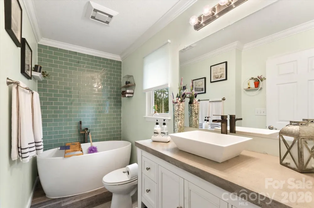 100 Victoria Springs Drive Flat Rock, NC 28731
