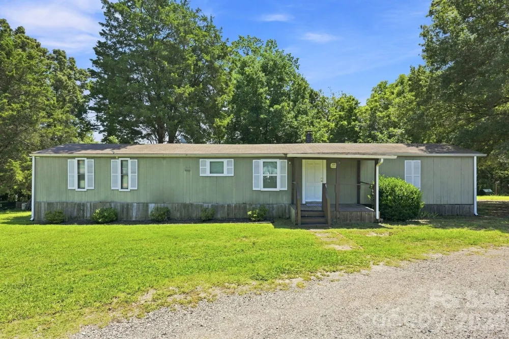 109 Ray Dawn Lane Mooresville, NC 28117
