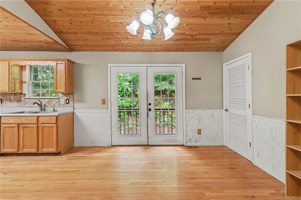 97 Hill Crest Drive Ranger, GA 30734