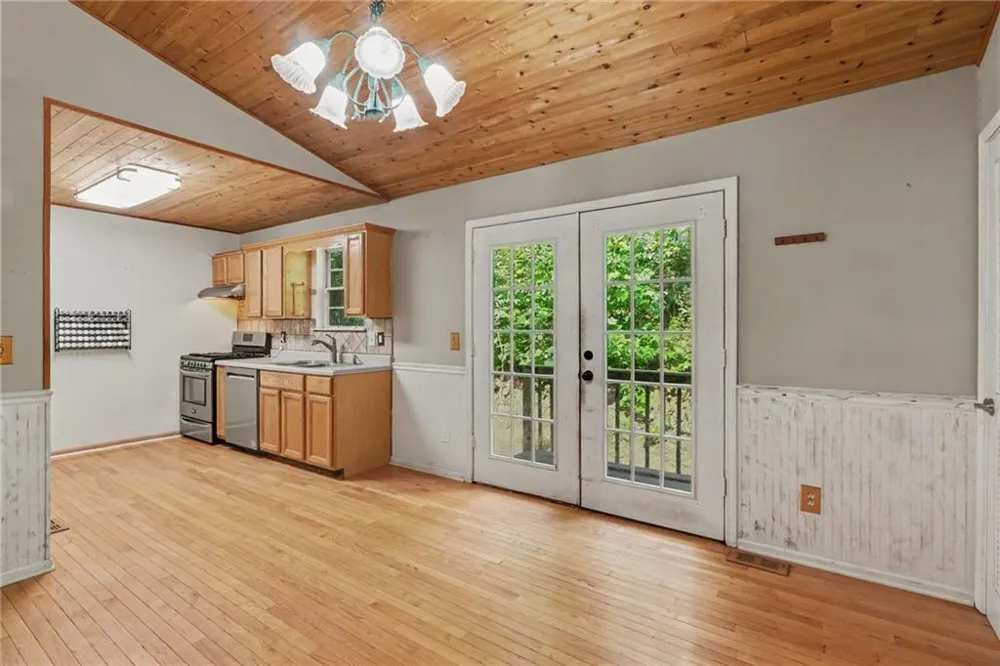 97 Hill Crest Drive Ranger, GA 30734