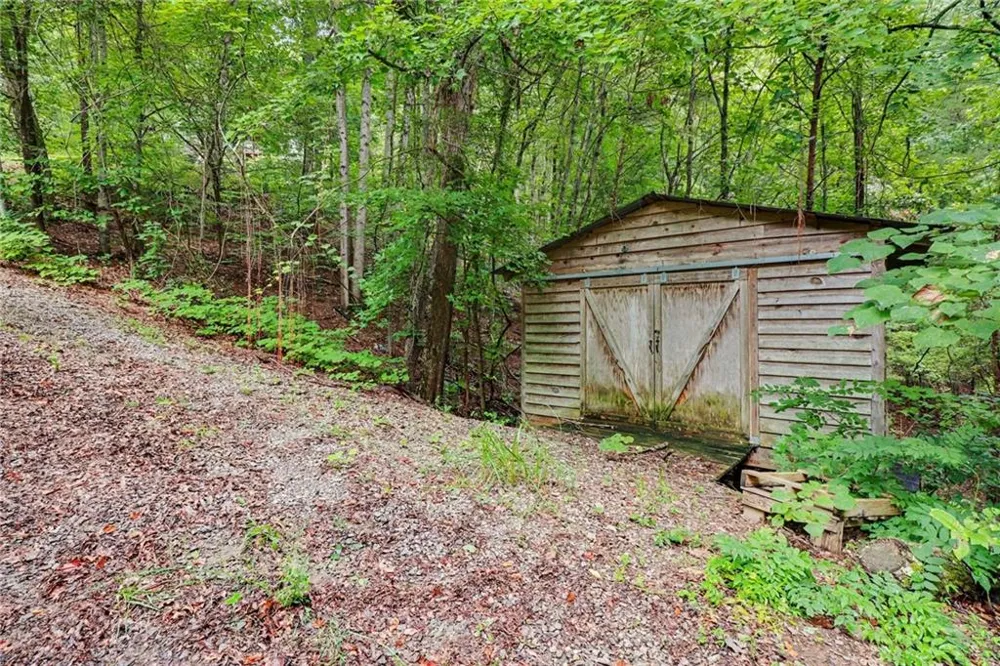 97 Hill Crest Drive Ranger, GA 30734