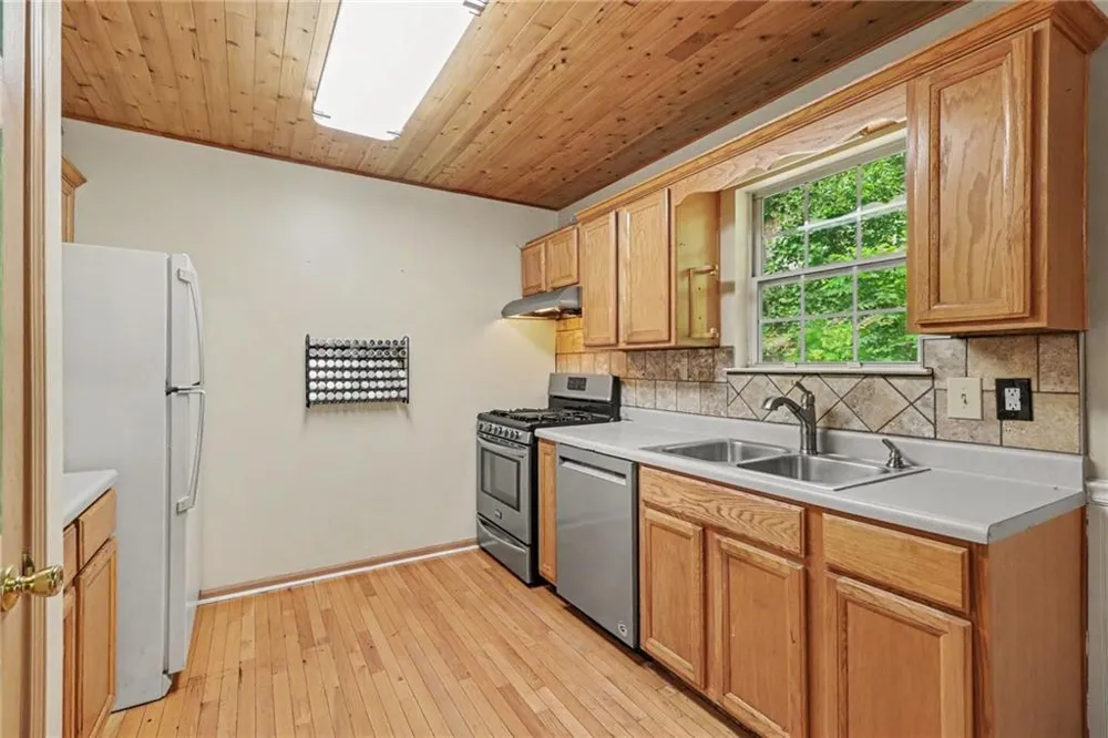 97 Hill Crest Drive Ranger, GA 30734