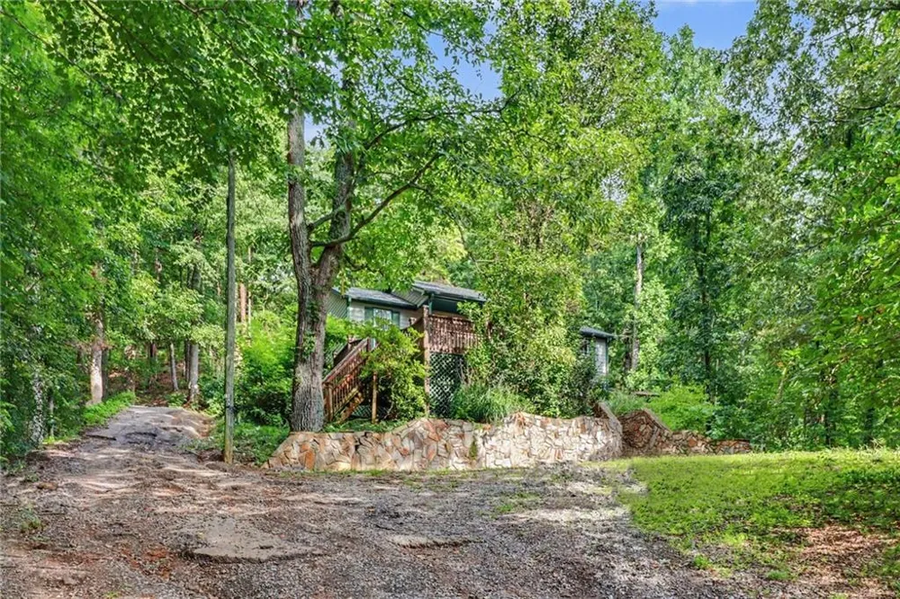 97 Hill Crest Drive Ranger, GA 30734