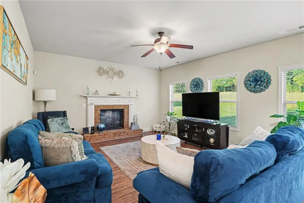 169 Amelia Way Ellenwood, GA 30294