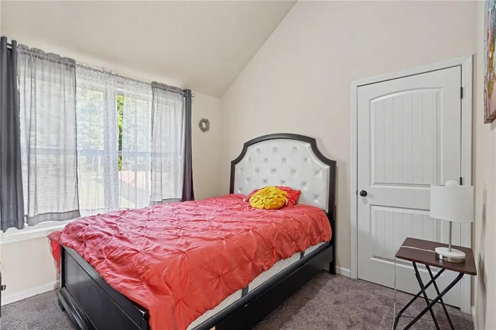 169 Amelia Way Ellenwood, GA 30294