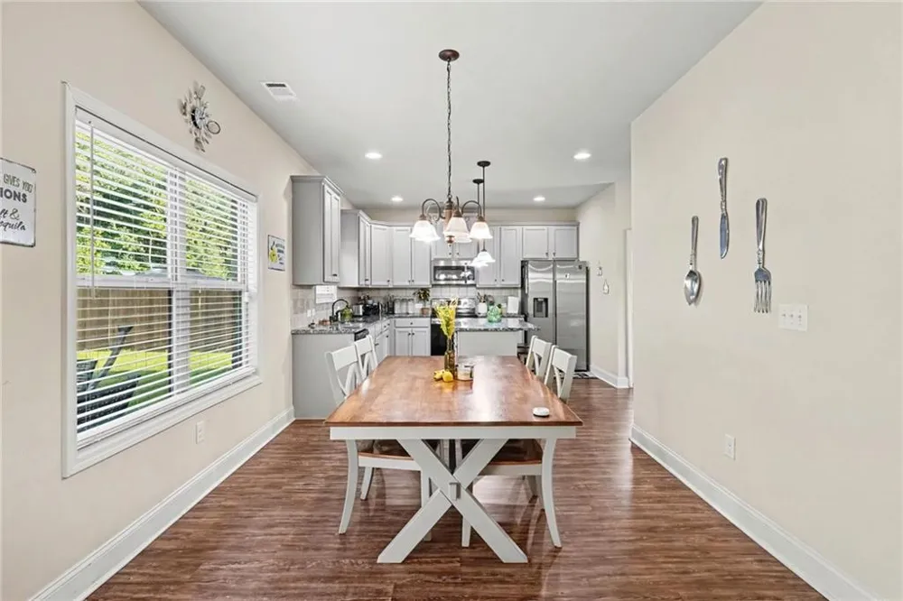 169 Amelia Way Ellenwood, GA 30294